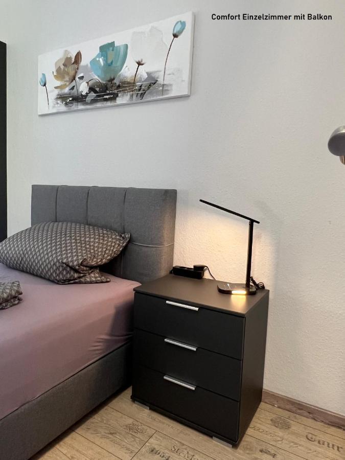 Hotelpension Am Thermalbad Bad Nenndorf Esterno foto