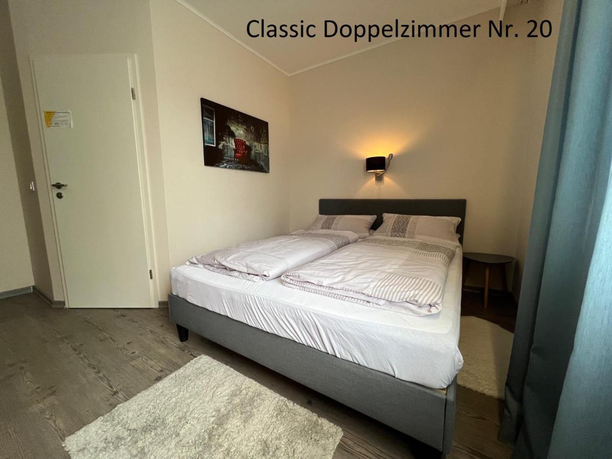 Hotelpension Am Thermalbad Bad Nenndorf Esterno foto