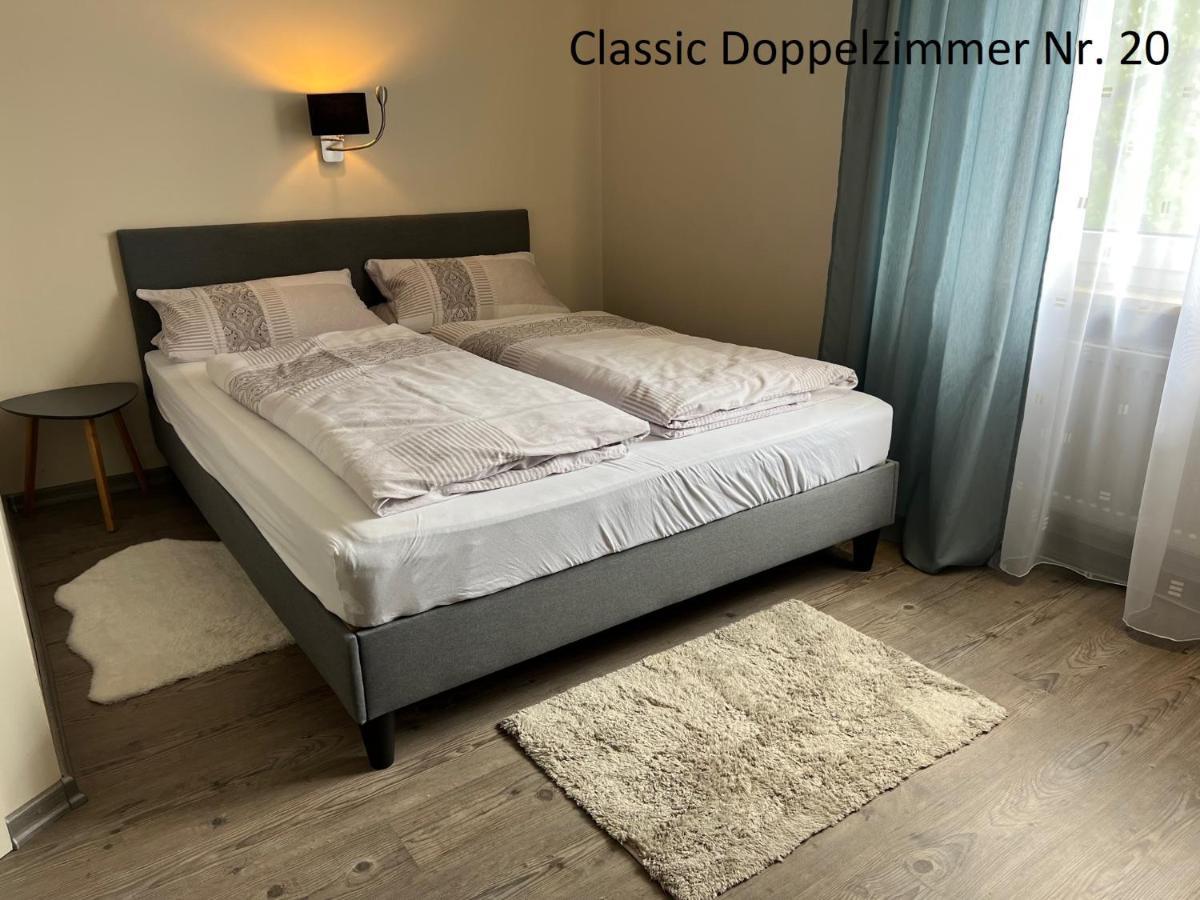 Hotelpension Am Thermalbad Bad Nenndorf Esterno foto