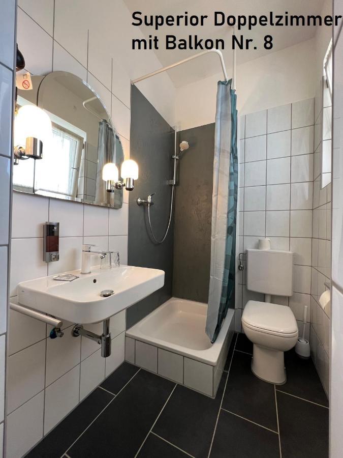 Hotelpension Am Thermalbad Bad Nenndorf Esterno foto