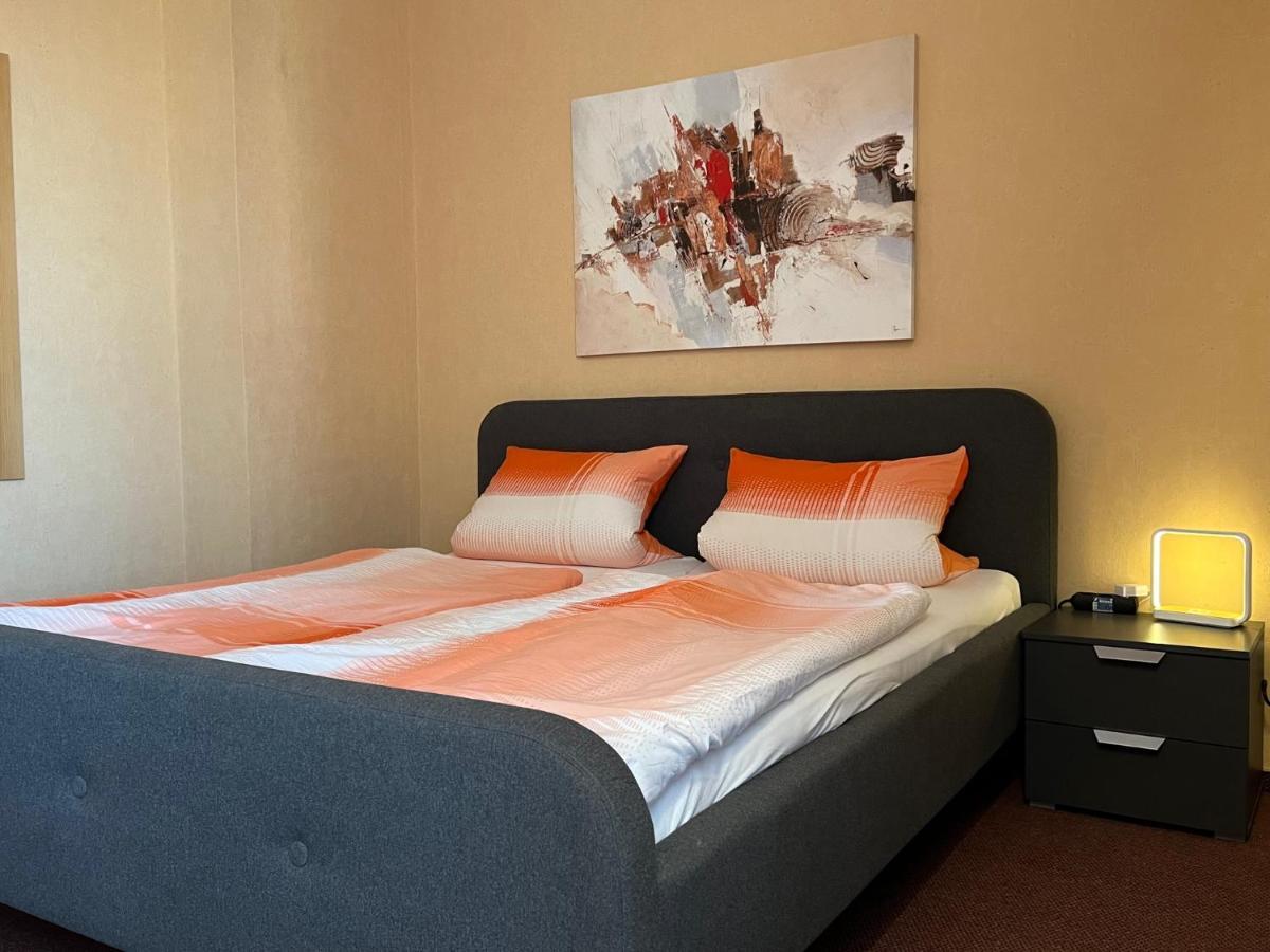 Hotelpension Am Thermalbad Bad Nenndorf Esterno foto