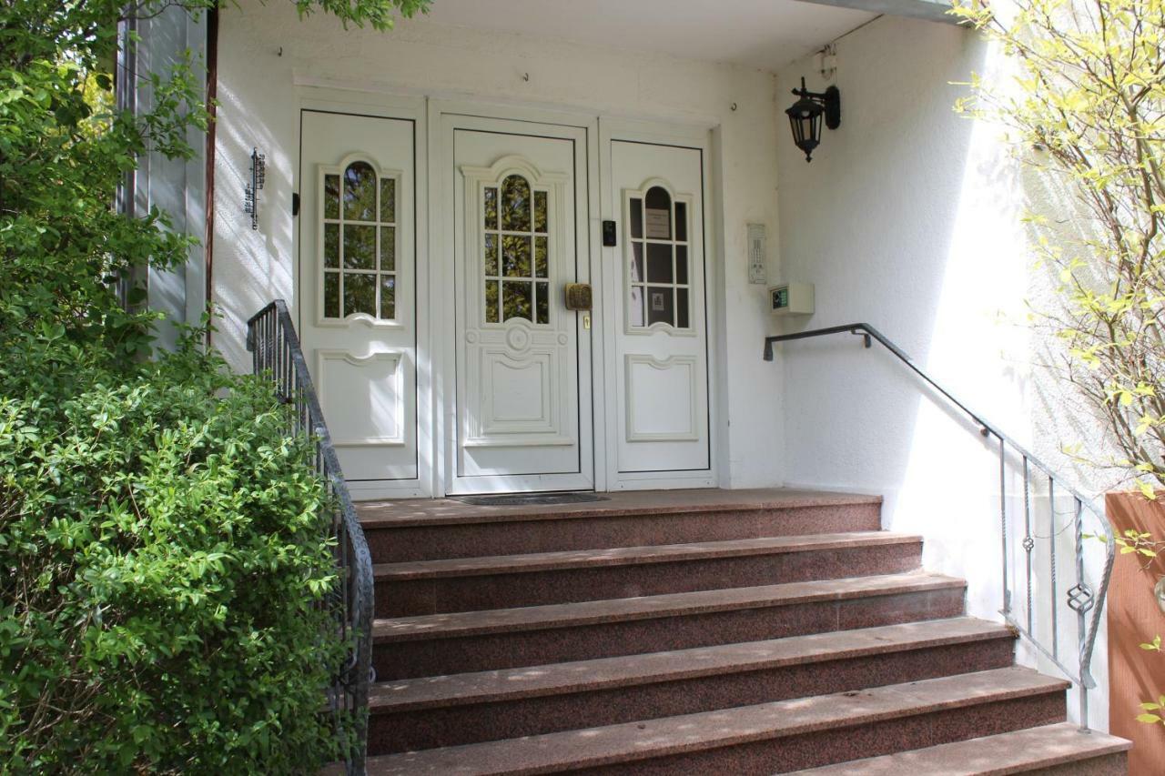 Hotelpension Am Thermalbad Bad Nenndorf Esterno foto
